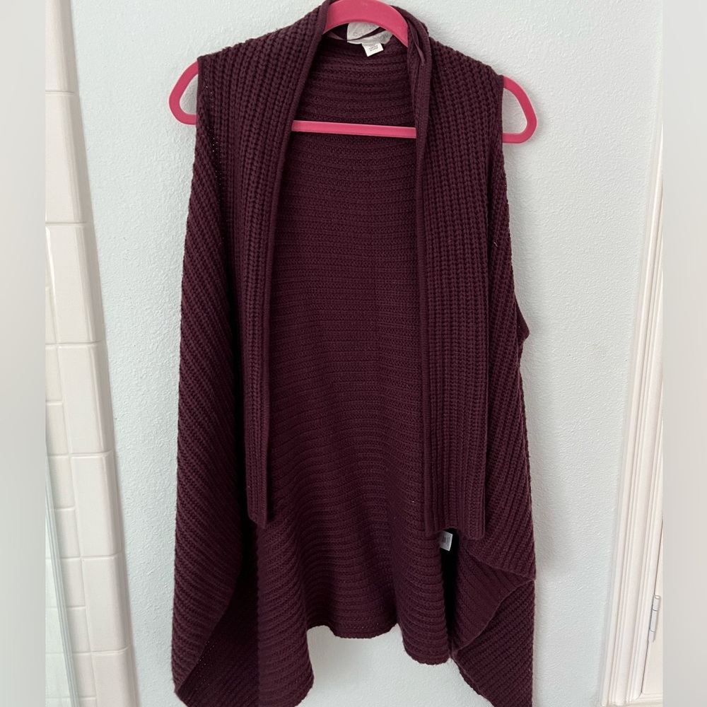 Caslon, barely worn long vest